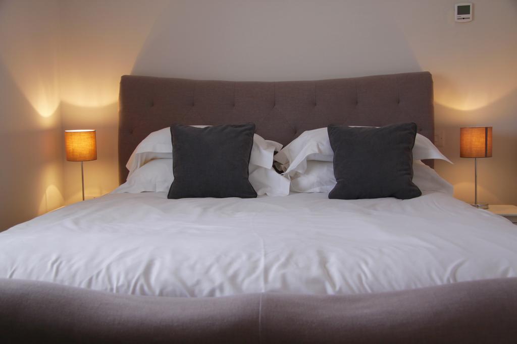 Lux Living Apartments - Florian House CBG Buitenkant foto