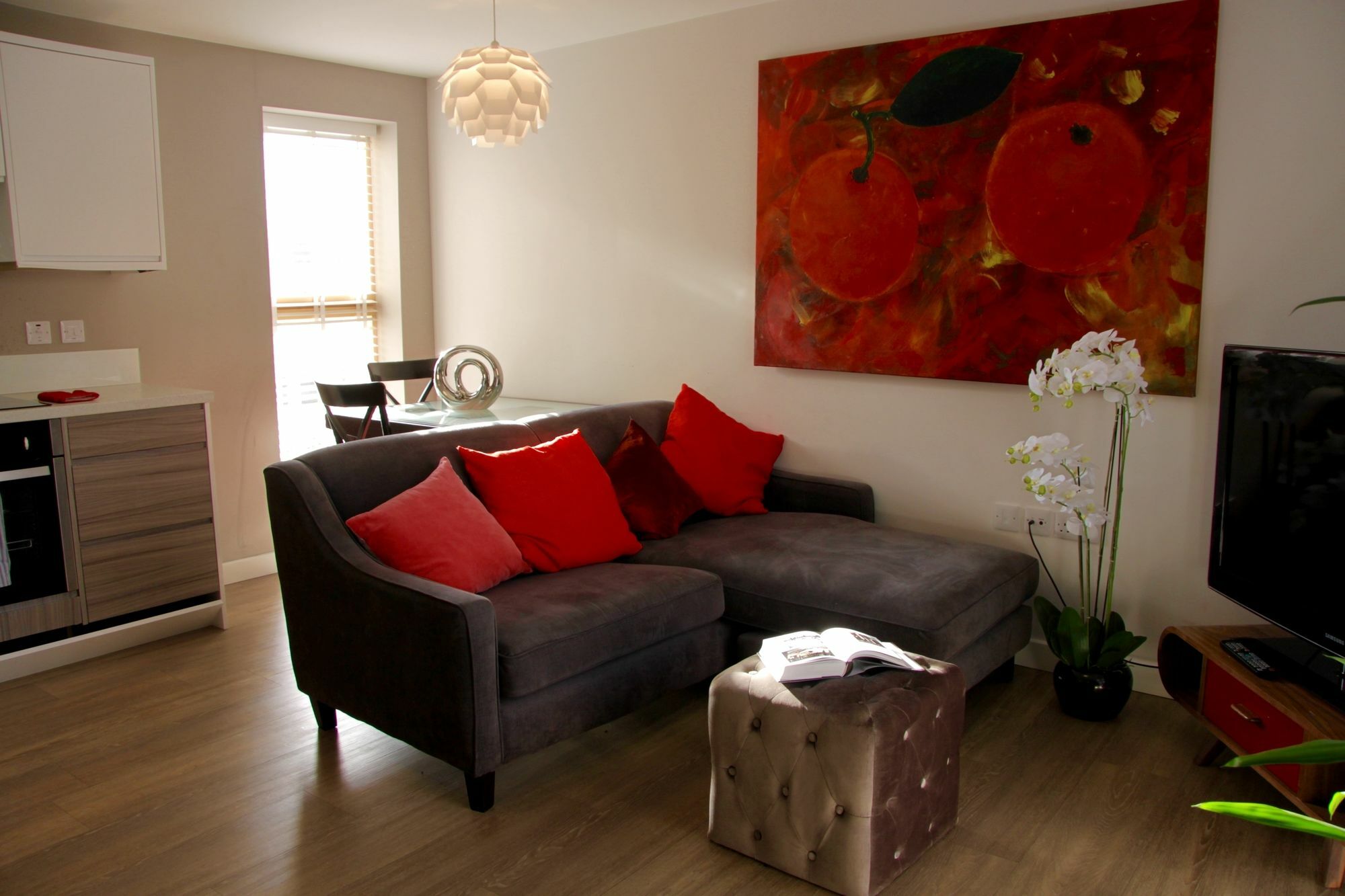 Lux Living Apartments - Florian House CBG Buitenkant foto
