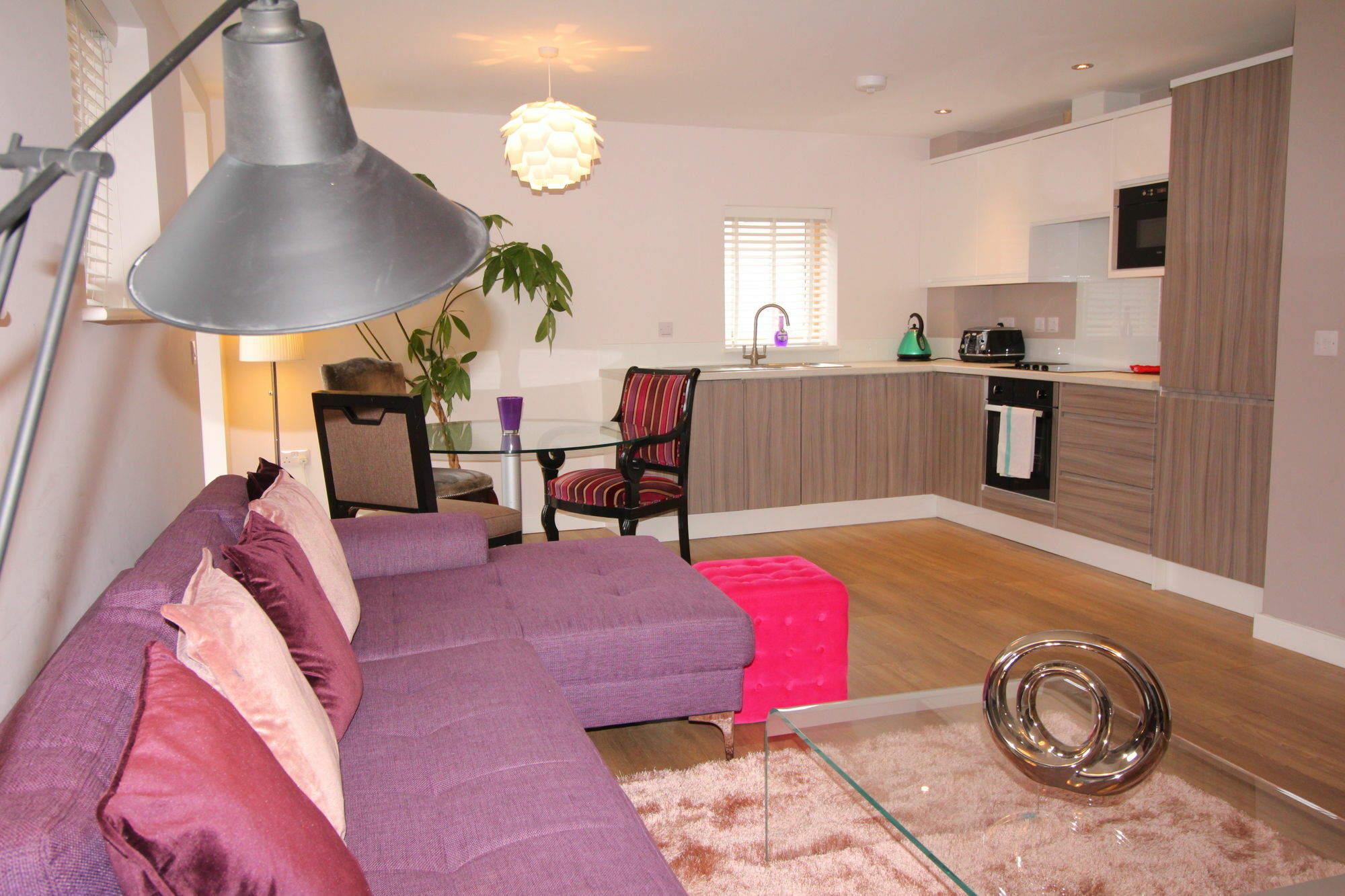 Lux Living Apartments - Florian House CBG Buitenkant foto