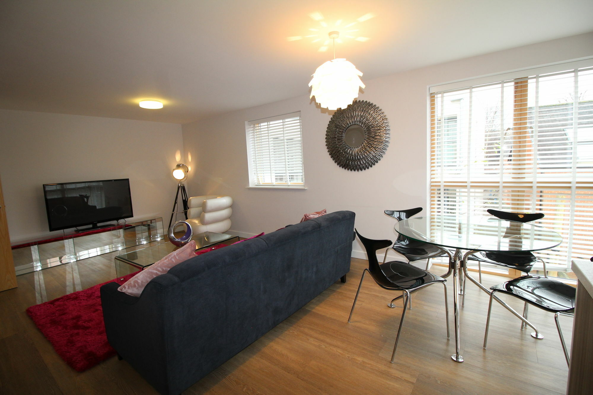 Lux Living Apartments - Florian House CBG Buitenkant foto