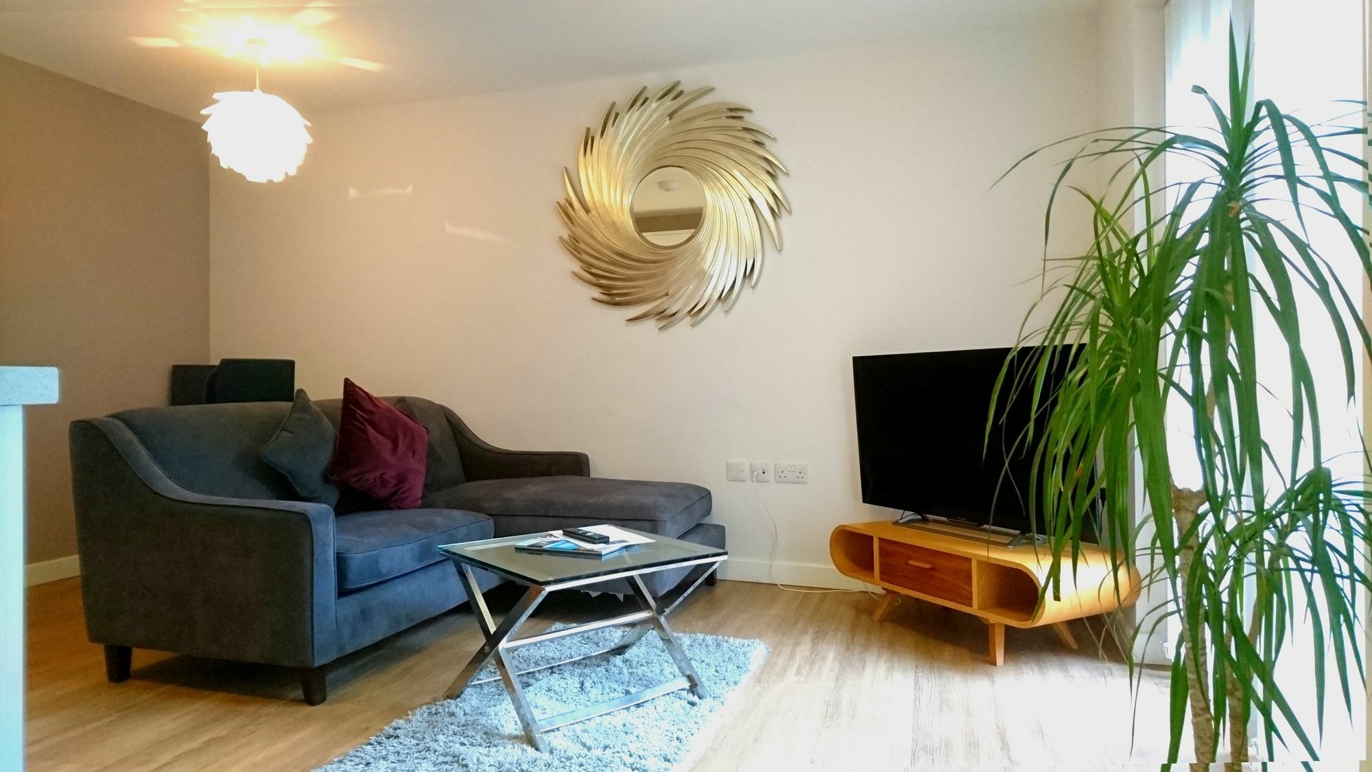 Lux Living Apartments - Florian House CBG Buitenkant foto