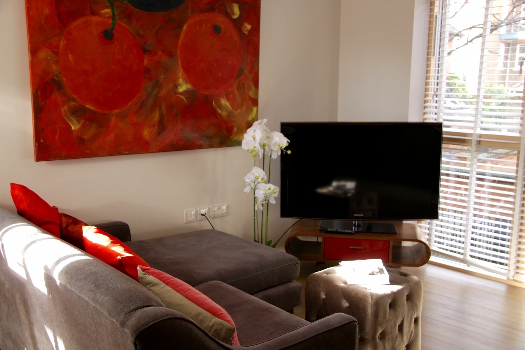 Lux Living Apartments - Florian House CBG Buitenkant foto